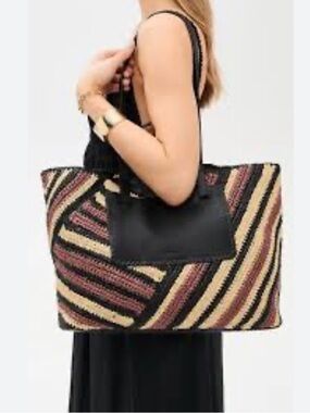 ULLA JOHNSON
Lali Large Raffia Tote